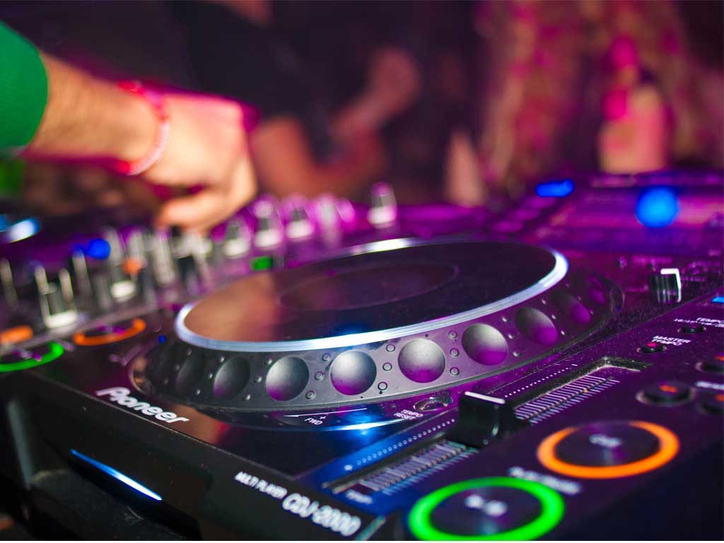 What Makes A Good DJ