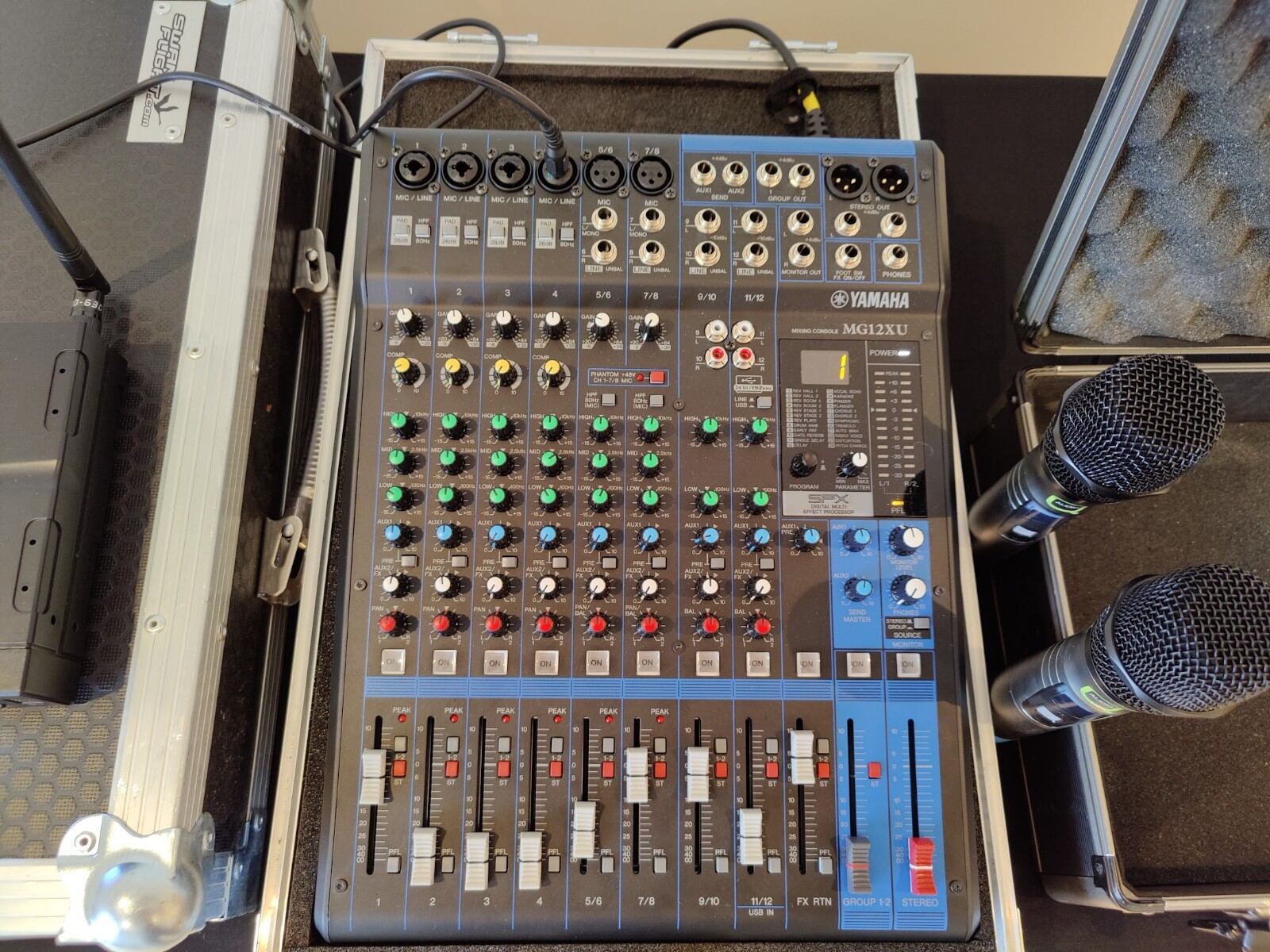 London Equipment - 8 DJ Hire